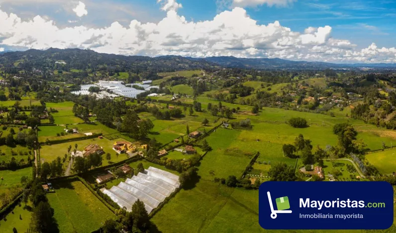 Finca ganadera de 10,7 ha en Rionegro, Antioquia — foto 10 de 10